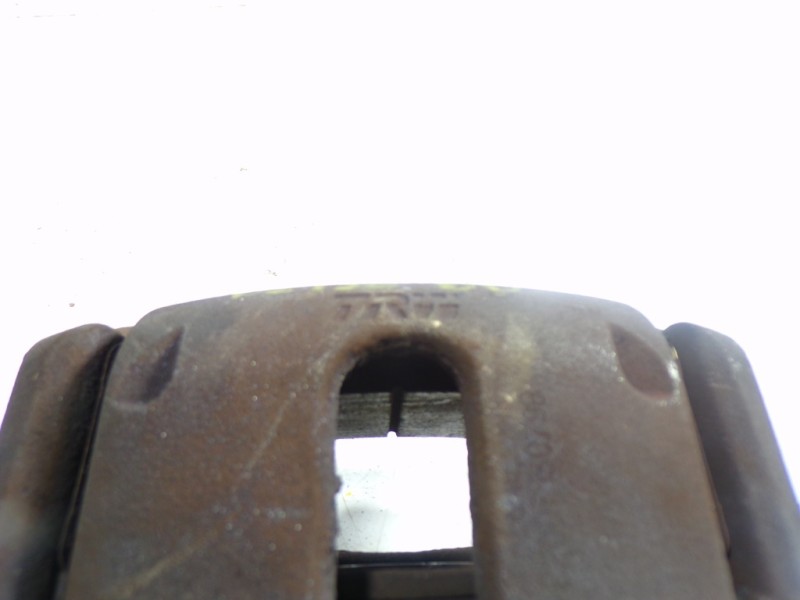 Recambio de pinza freno delantera izquierda para renault kangoo 1.5 dci diesel fap referencia OEM IAM 7701208332  