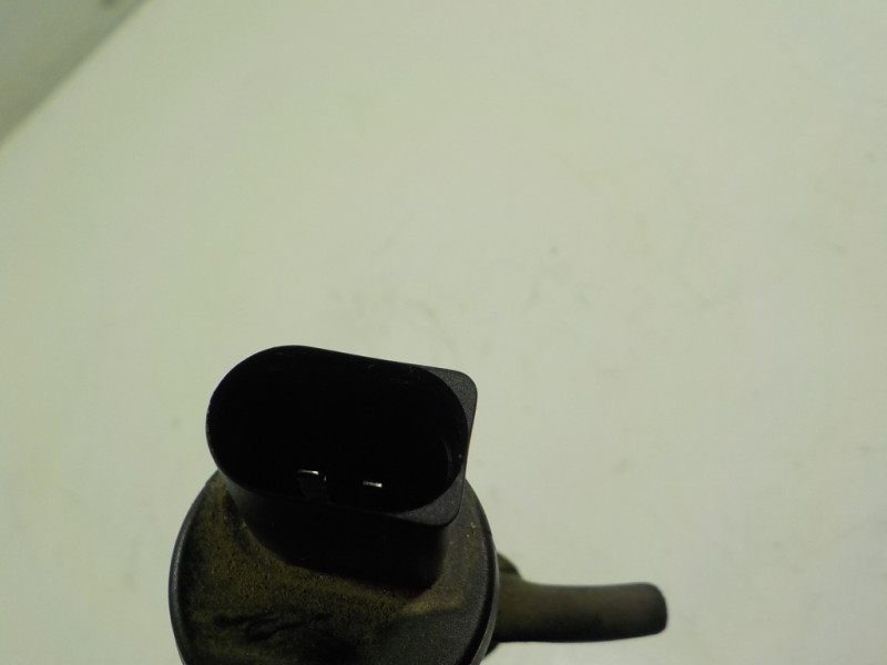 Recambio de bomba limpia para bmw x1 (e84) sdrive 20d referencia OEM IAM 67127302589 23557610 