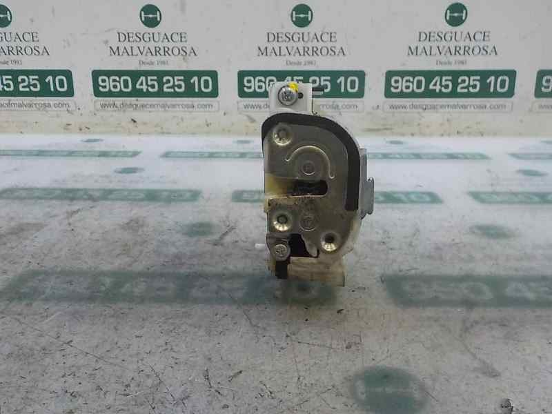 Recambio de cerradura puerta trasera derecha para mitsubishi outlander (cw0) 2.2 di-d cat referencia OEM IAM 5745A276  