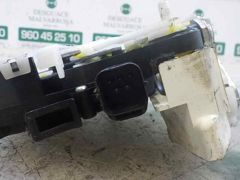 Recambio de cerradura puerta trasera derecha para mitsubishi outlander (cw0) 2.2 di-d cat referencia OEM IAM 5745A276  