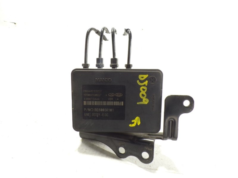 Recambio de abs para hyundai tucson essence bluedrive 2wd referencia OEM IAM 58920D7101 BE6003R101 BE6003R101