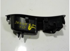 Recambio de mando elevalunas trasero izquierdo para toyota yaris 1.5 vvti hev referencia OEM IAM  3561H263D  2