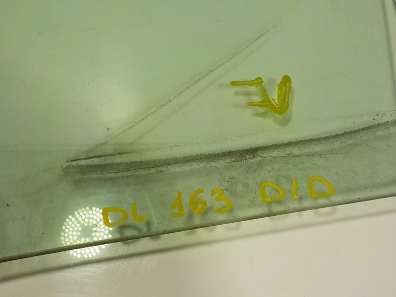 Recambio de cristal puerta delantero derecho para ford tourneo connect 1.6 tdci cat referencia OEM IAM 1812626  