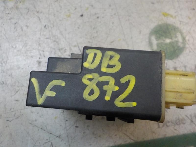 Recambio de caja precalentamiento para peugeot 308 sw envy referencia OEM IAM 9802424080  