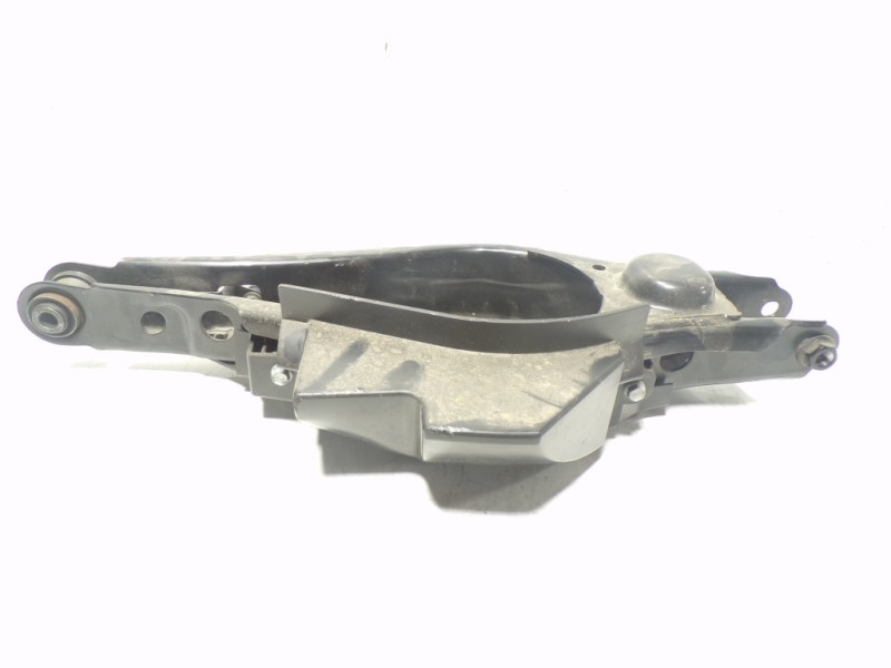 Recambio de brazo suspension inferior trasero izquierdo para lexus nx 300h 2wd referencia OEM IAM 4874042010 4873878010 