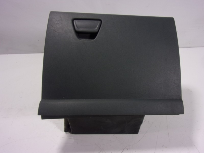 Recambio de guantera para ford c-max 1.6 tdci cat referencia OEM IAM 1856851  