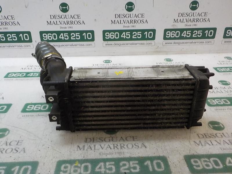 Recambio de intercooler para peugeot 308 sw envy referencia OEM IAM 0384N9  