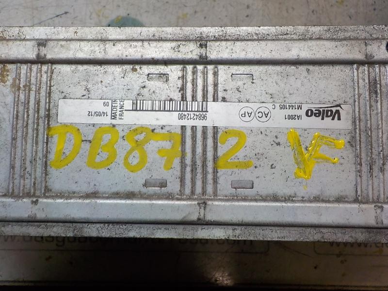 Recambio de intercooler para peugeot 308 sw envy referencia OEM IAM 0384N9  