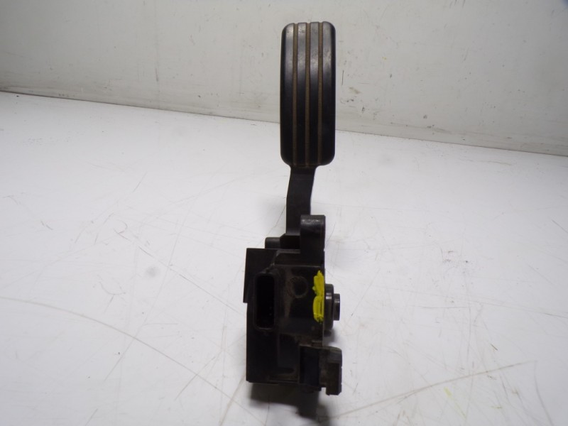 Recambio de potenciometro pedal para dacia lodgy 1.5 dci diesel fap cat referencia OEM IAM 180023122R 180023122R 