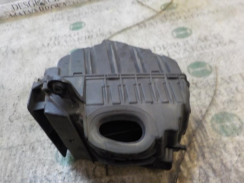 Recambio de filtro aire para renault fluence dynamique referencia OEM IAM 8200947663  