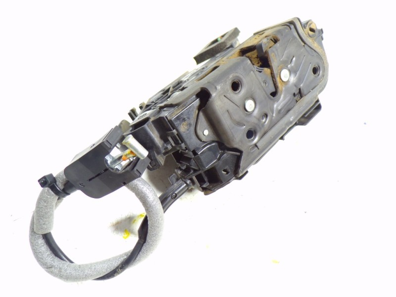 Recambio de cerradura puerta delantera derecha para volkswagen polo 1.0 tsi referencia OEM IAM 5TB837016C 5TB837016R 