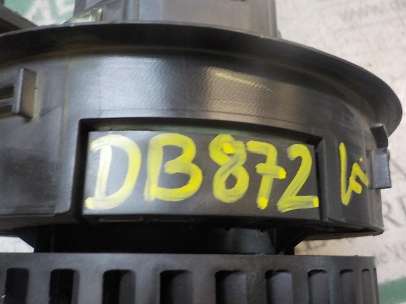 Recambio de motor calefaccion para peugeot 308 sw envy referencia OEM IAM 6441CZ  