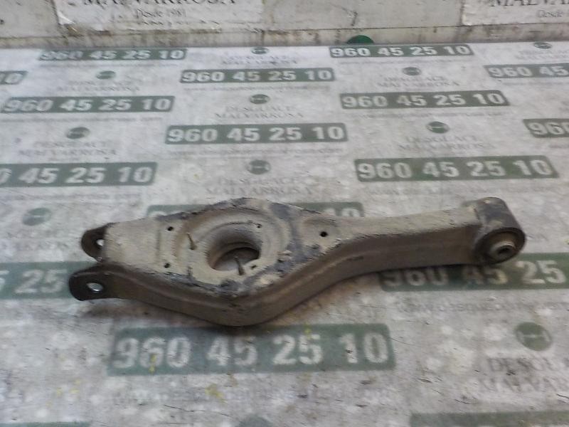 Recambio de brazo suspension inferior trasero izquierdo para kia pro_ceed crdi referencia OEM IAM 552101H100  