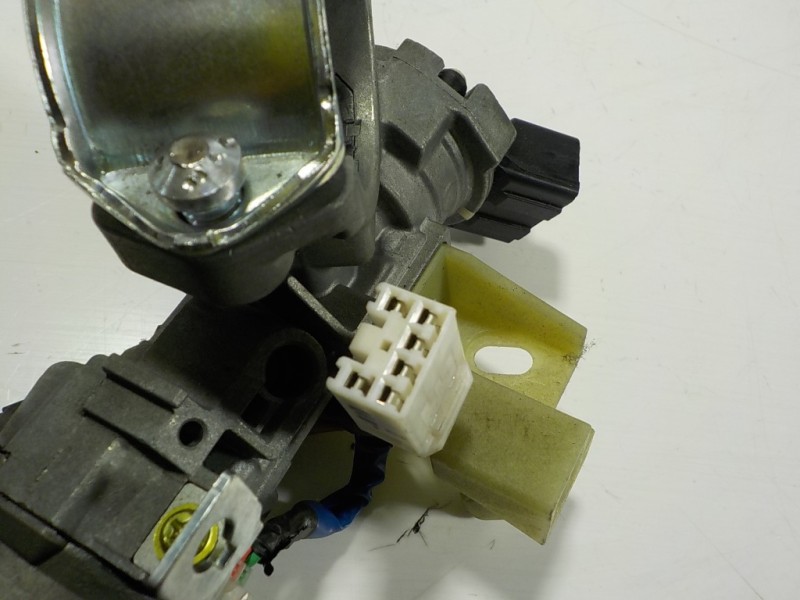 Recambio de antirrobo para kia carens ( ) 1.7 crdi cat referencia OEM IAM 81910A4000 49A6101110 81900A4G00