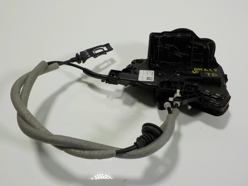 Recambio de cerradura puerta trasera derecha para volkswagen t-cross 1.0 tsi referencia OEM IAM 10A839016 10A839016 