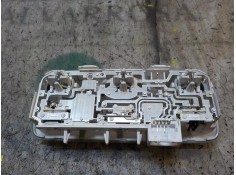 Recambio de piloto interior para renault fluence dynamique referencia OEM IAM 264300008R   2