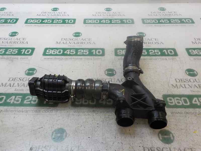 Recambio de tubo intercooler para peugeot 308 sw envy referencia OEM IAM 0345G0  1440R2
