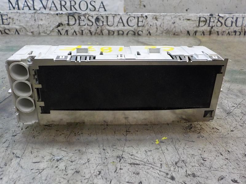 Recambio de pantalla multifuncion para renault fluence dynamique referencia OEM IAM 280348813R 280348813R 