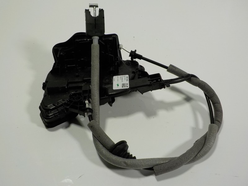 Recambio de cerradura puerta trasera izquierda para volkswagen t-cross 1.0 tsi referencia OEM IAM 10A839015 10A839015 