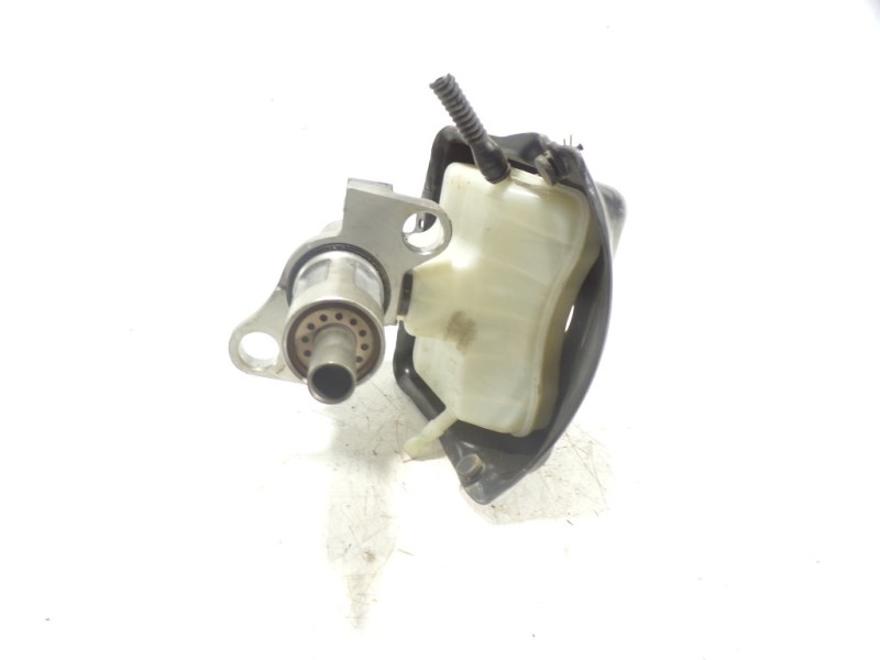 Recambio de bomba freno para audi a4 ber. (b8) 2.7 v6 24v tdi referencia OEM IAM   