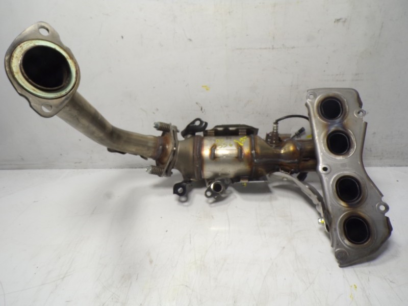 Recambio de catalizador para lexus nx 300h 2wd referencia OEM IAM 2505136420 36420 