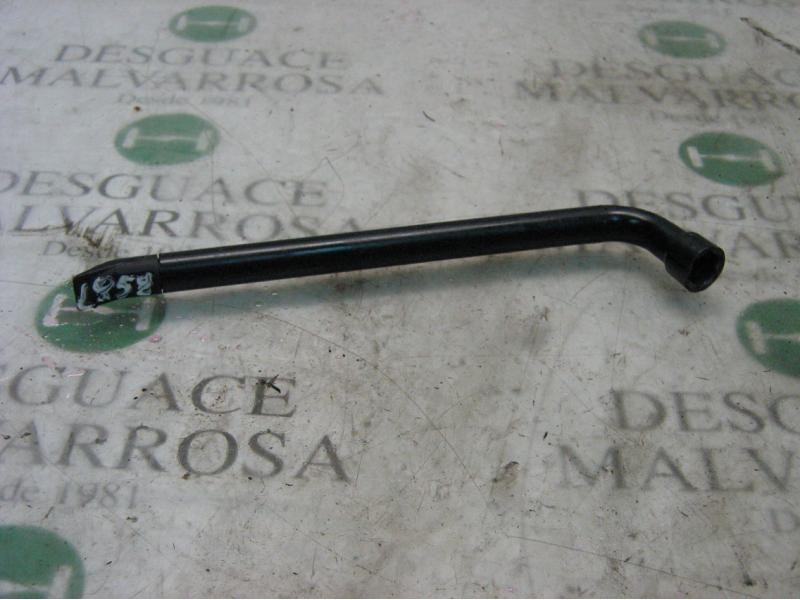 Recambio de llave rueda para seat ibiza (6k1) sport referencia OEM IAM   