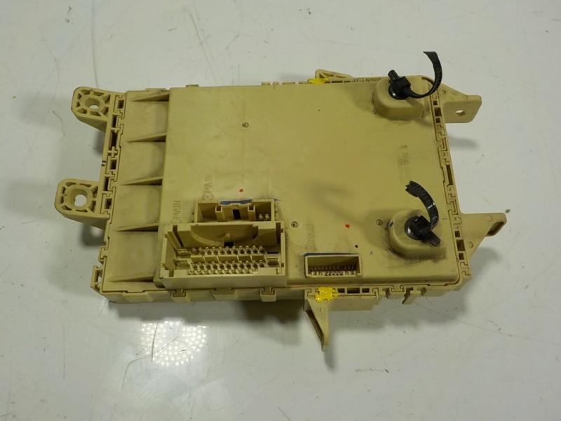 Recambio de caja reles / fusibles para kia carens ( ) 1.7 crdi cat referencia OEM IAM 91950A4510 91950A4510 