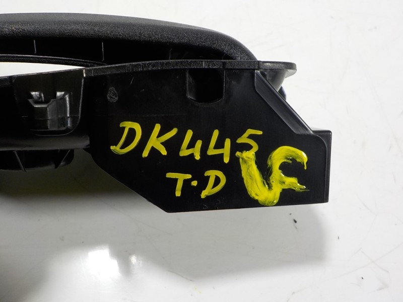 Recambio de maneta interior trasera derecha para toyota yaris 1.5 vvti hev referencia OEM IAM 69205K0050C1 69205K0050 