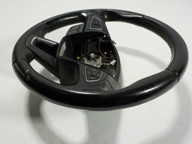 Recambio de volante para ford focus lim. 1.0 ecoboost cat referencia OEM IAM 2014556 F1EB3600JG3ZHE 