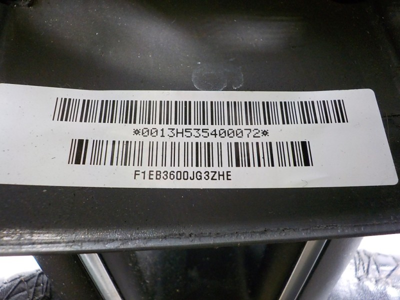 Recambio de volante para ford focus lim. 1.0 ecoboost cat referencia OEM IAM 2014556 F1EB3600JG3ZHE 