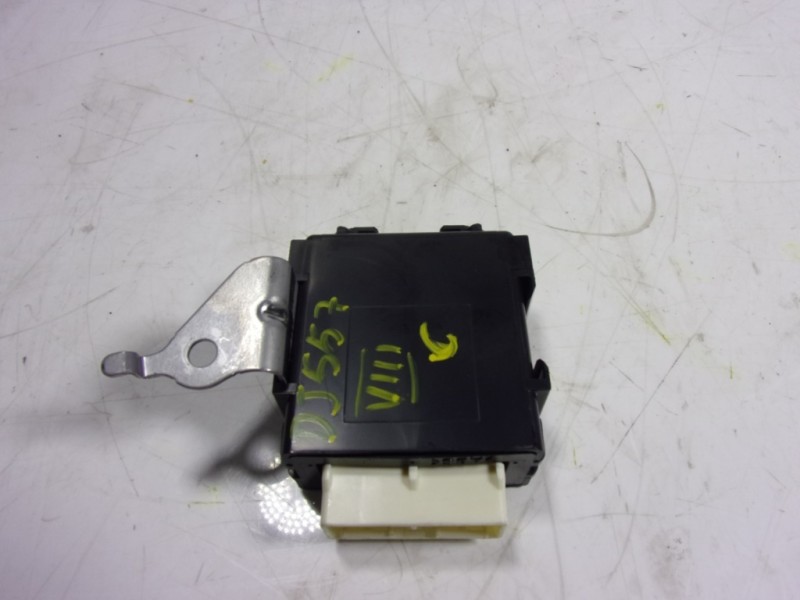 Recambio de modulo electronico para toyota c-hr 132 kw referencia OEM IAM 85940F4010 85940F4010 4230003010