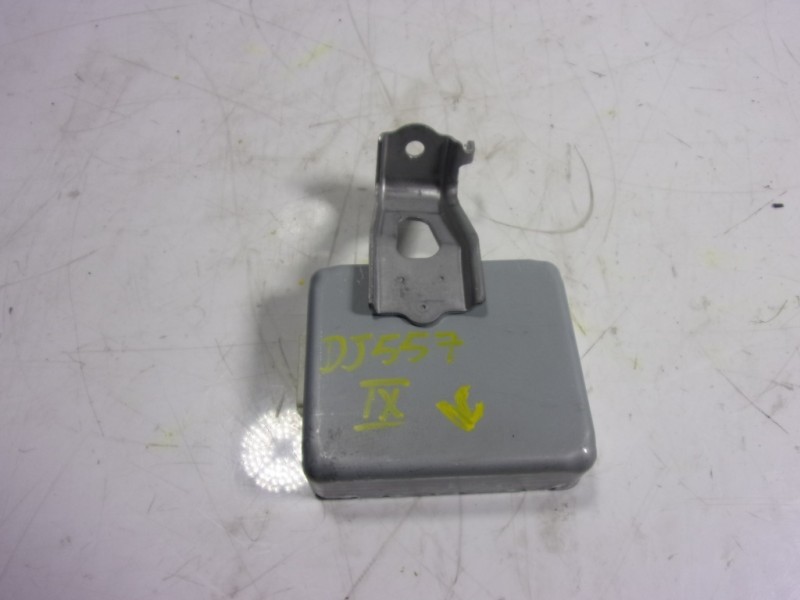 Recambio de modulo electronico para toyota c-hr 132 kw referencia OEM IAM 8657210060 8657210060 1669001491