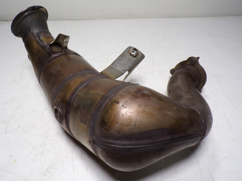 Recambio de catalizador para porsche macan (typ ) s referencia OEM IAM 95B254300 80704001 