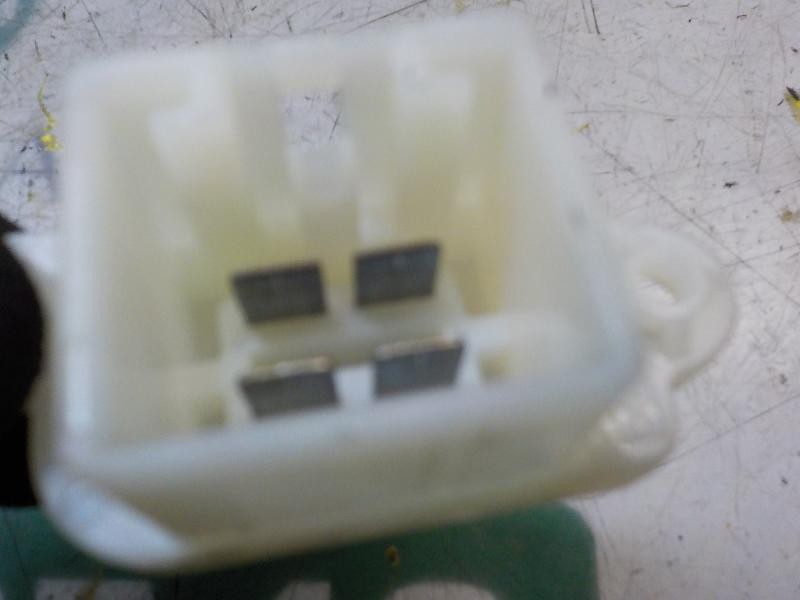 Recambio de resistencia calefaccion para ford fiesta (ccn) trend referencia OEM IAM 1855157  