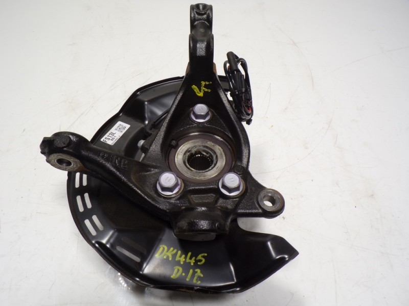 Recambio de mangueta delantera izquierda para toyota yaris 1.5 vvti hev referencia OEM IAM 4321202410 0622W861A 0622W861A