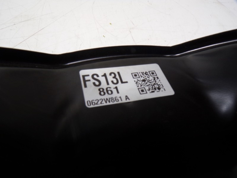 Recambio de mangueta delantera izquierda para toyota yaris 1.5 vvti hev referencia OEM IAM 4321202410 0622W861A 0622W861A