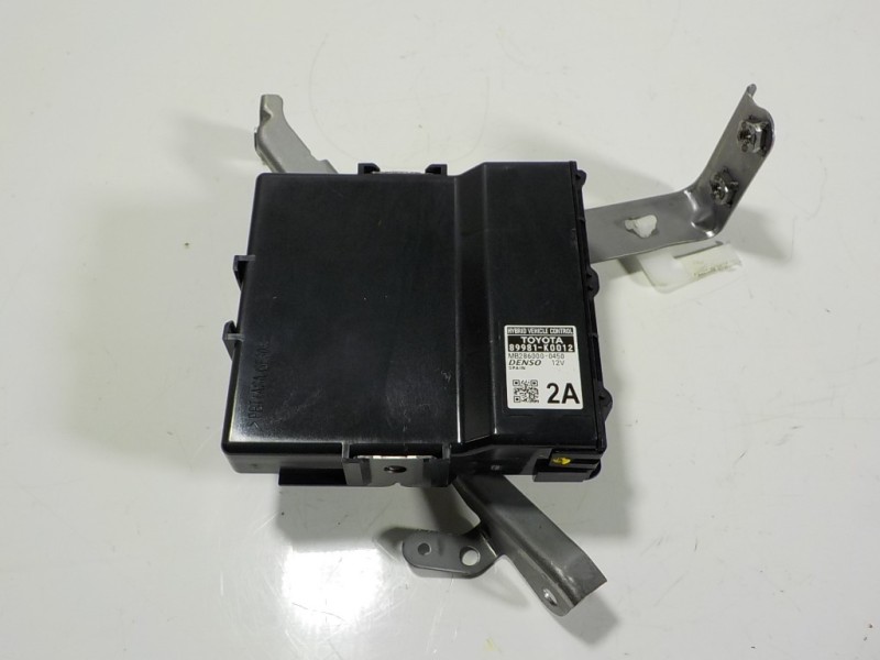 Recambio de modulo electronico para toyota yaris 1.5 vvti hev referencia OEM IAM 89981K0010 89981K0012 