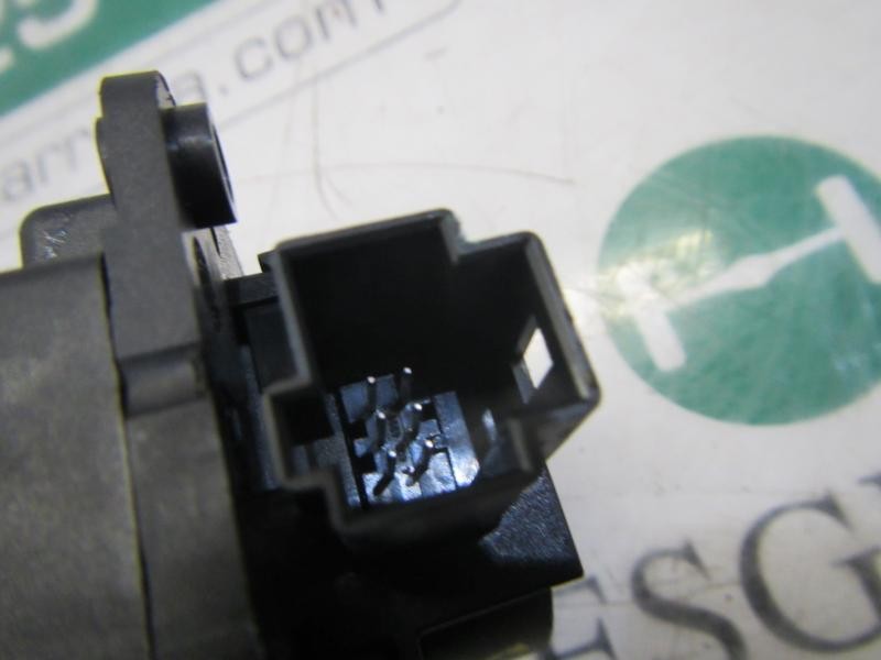 Recambio de motor electrico para opel mokka x selective start/stop referencia OEM IAM 95920167 13372986 