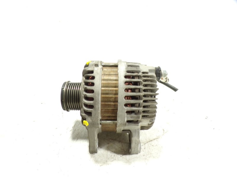 Recambio de alternador para nissan qashqai (j10) 1.6 16v cat referencia OEM IAM 231001KA1C 231001KA1C 