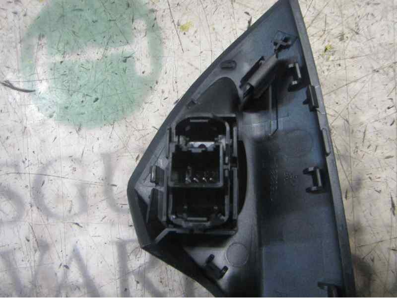 Recambio de mando elevalunas trasero derecho para ford c-max 1.6 tdci cat referencia OEM IAM   