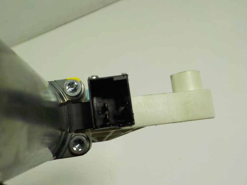 Recambio de motor elevalunas delantero derecho para volkswagen arteon (3h7) elegance referencia OEM IAM 4K0959802 5Q4959802B 