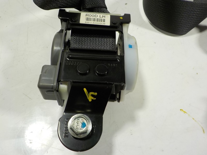 Recambio de cinturon seguridad trasero izquierdo para kia carens ( ) 1.7 crdi cat referencia OEM IAM 89810A4000DCM 89810A4000 
