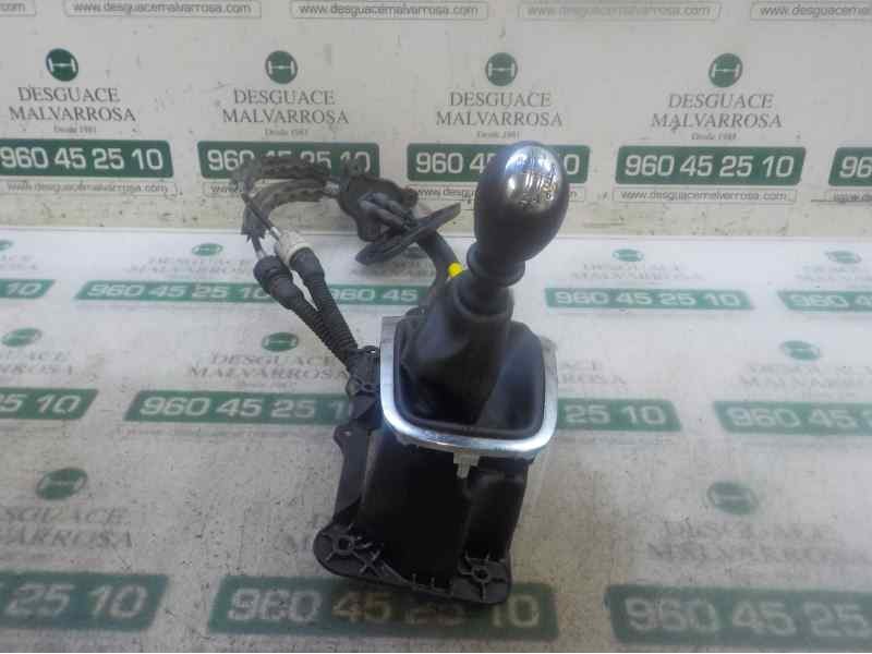 Recambio de palanca cambio para renault megane iii berlina 5 p 1.2 16v referencia OEM IAM   