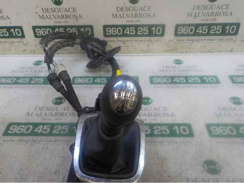 Recambio de palanca cambio para renault megane iii berlina 5 p 1.2 16v referencia OEM IAM   