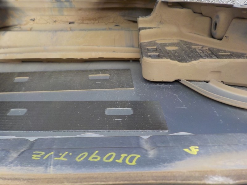 Recambio de puerta trasera izquierda para volkswagen touareg (7l6) 3.0 v6 tdi dpf referencia OEM IAM 7L0833055M  