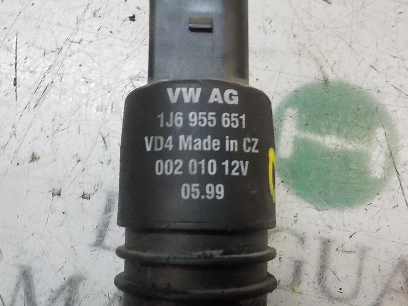 Recambio de bomba limpia para seat ibiza (6k1) stella referencia OEM IAM   