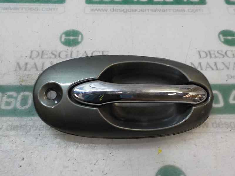Recambio de maneta exterior delantera derecha para kia carnival ii 2.9 cdri ex referencia OEM IAM   