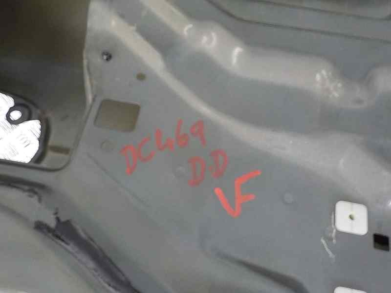 Recambio de puerta delantera derecha para kia carnival ii 2.9 cdri ex referencia OEM IAM   