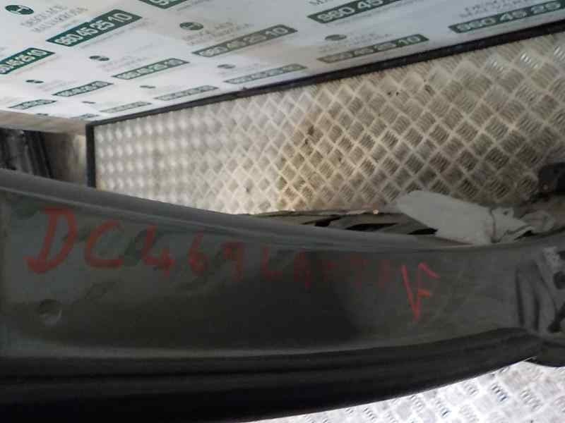 Recambio de puerta lateral derecha para kia carnival ii 2.9 cdri ex referencia OEM IAM   