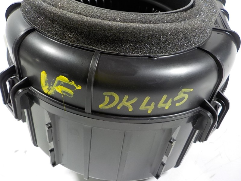 Recambio de motor calefaccion para toyota yaris 1.5 vvti hev referencia OEM IAM G9230K0021 G9230K0021 